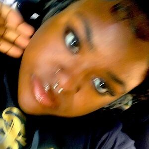 Meet your Posher, Aniya